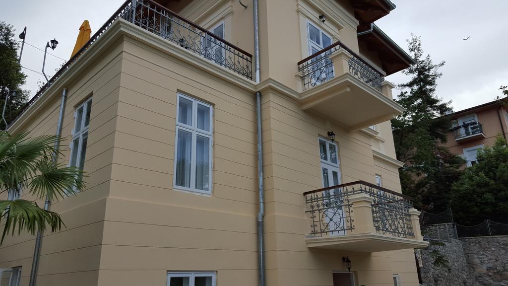 Apartments Villa Atta Opatija Extérieur photo