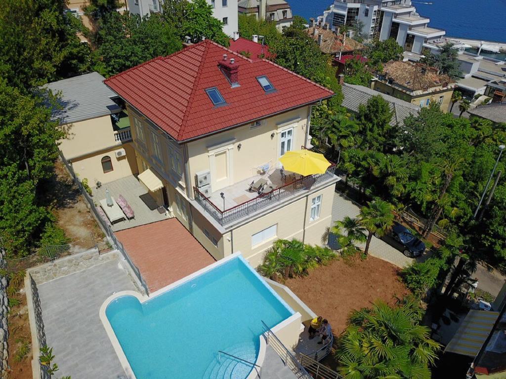 Apartments Villa Atta Opatija Extérieur photo